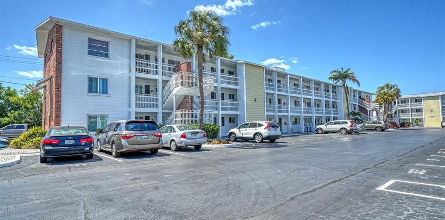 Condo à Bradenton, Floride, 1 chambre  № 2213223