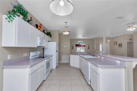 Casa en venta en Ocala, Florida, 3 dormitorios, 141.77 m2 № 1908535 - foto 10