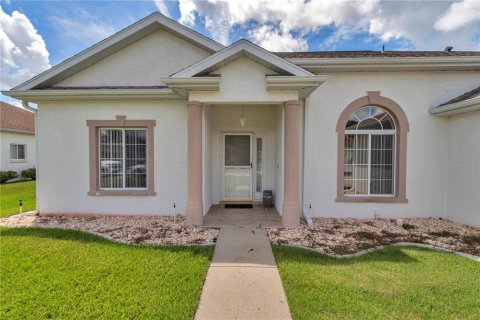 Casa en venta en Ocala, Florida, 3 dormitorios, 141.77 m2 № 1908535 - foto 2