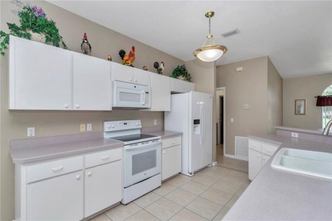 Casa en venta en Ocala, Florida, 3 dormitorios, 141.77 m2 № 1908535 - foto 9