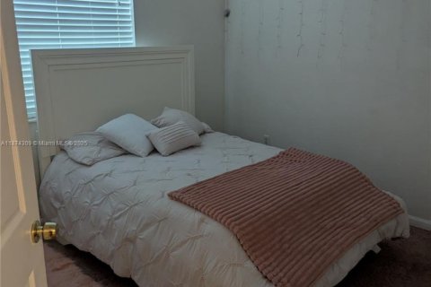 Купить таунхаус в Мирамар, Флорида 4 спальни, 168.62м2, № 2014359 - фото 16