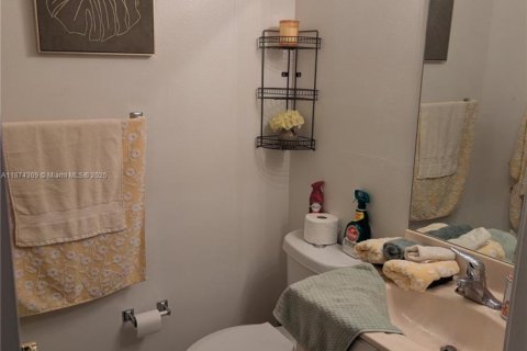 Купить таунхаус в Мирамар, Флорида 4 спальни, 168.62м2, № 2014359 - фото 3