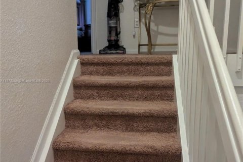 Купить таунхаус в Мирамар, Флорида 4 спальни, 168.62м2, № 2014359 - фото 10