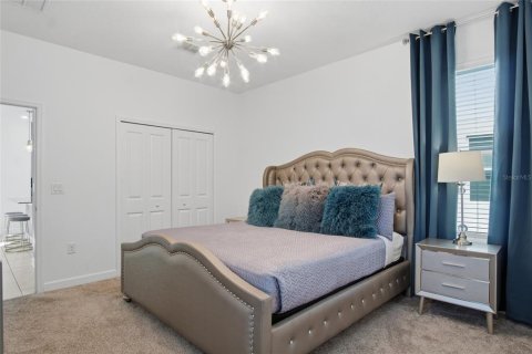Casa en venta en Kissimmee, Florida, 5 dormitorios, 278.34 m2 № 2433430 - foto 16
