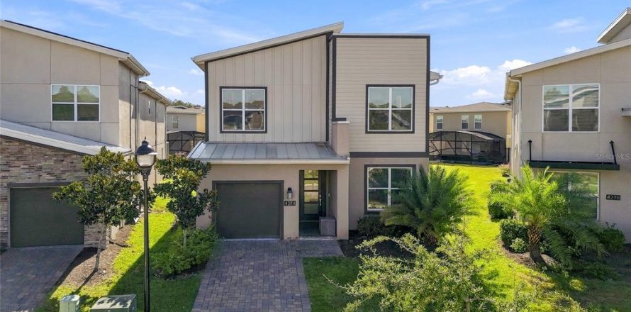 Casa en STOREY LAKE en Kissimmee, Florida 5 dormitorios, 278.34 m2 № 2433430