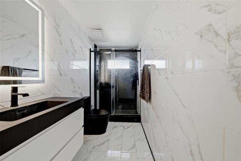 Villa ou maison à vendre à Wesley Chapel, Floride: 3 chambres, 160.54 m2 № 2302762 - photo 30