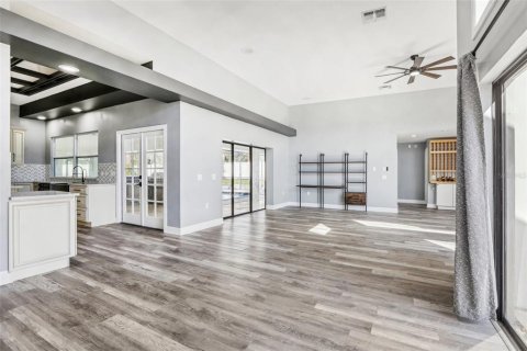 Villa ou maison à vendre à Valrico, Floride: 4 chambres, 358.05 m2 № 1840438 - photo 28