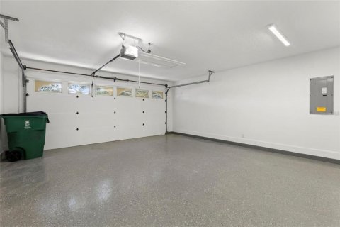 Villa ou maison à vendre à Zephyrhills, Floride: 2 chambres, 159.05 m2 № 2230436 - photo 25