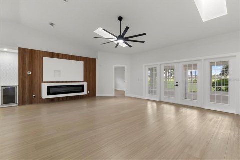 Villa ou maison à vendre à Zephyrhills, Floride: 2 chambres, 159.05 m2 № 2230436 - photo 9
