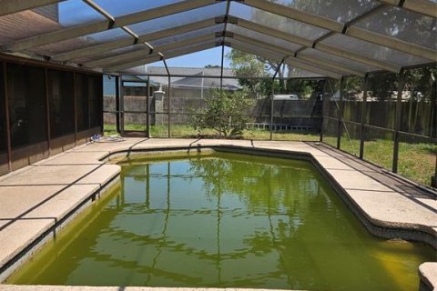 Villa ou maison à vendre à Land O' Lakes, Floride: 6 chambres, 298.49 m2 № 2406890 - photo 27