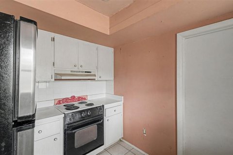 Villa ou maison à vendre à Sarasota, Floride: 2 chambres, 127.28 m2 № 2096179 - photo 11