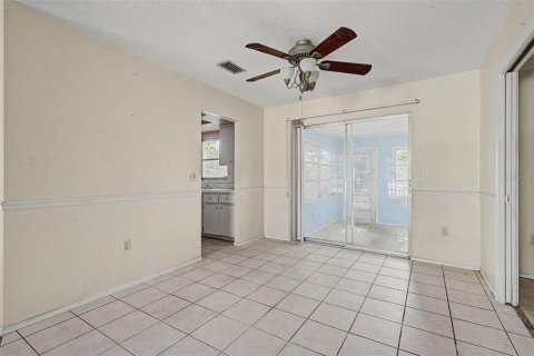 Villa ou maison à vendre à Sarasota, Floride: 2 chambres, 127.28 m2 № 2096179 - photo 9
