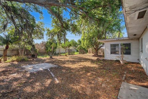 Villa ou maison à vendre à Sarasota, Floride: 2 chambres, 127.28 m2 № 2096179 - photo 28