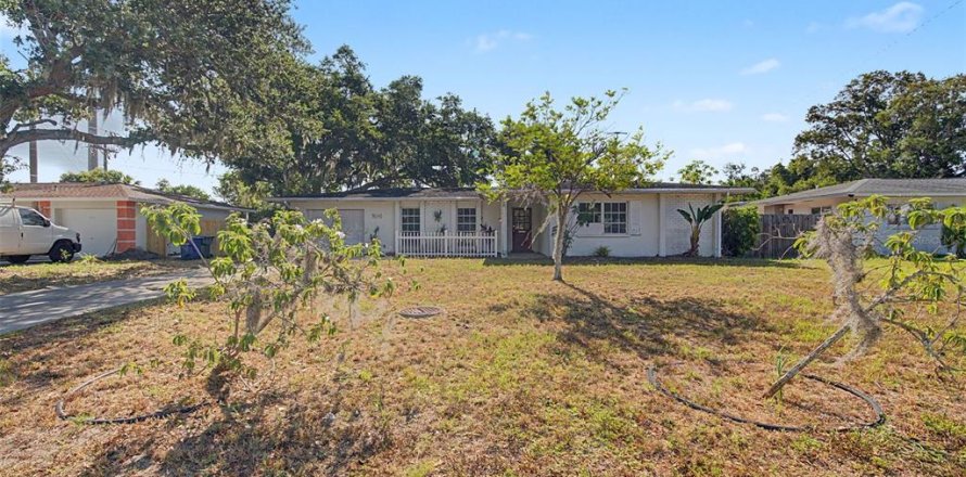 Villa ou maison à Sarasota, Floride 2 chambres, 127.28 m2 № 2096179