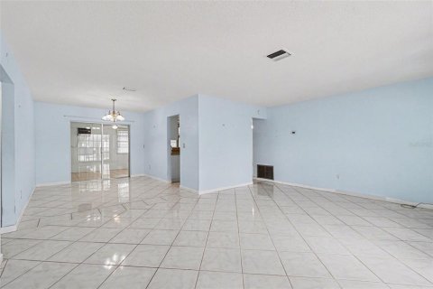 Casa en venta en North Port, Florida, 2 dormitorios, 142.79 m2 № 2108199 - foto 7