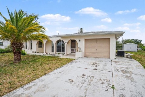 Casa en venta en North Port, Florida, 2 dormitorios, 142.79 m2 № 2108199 - foto 2