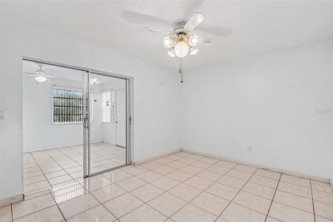 Casa en venta en North Port, Florida, 2 dormitorios, 142.79 m2 № 2108199 - foto 19