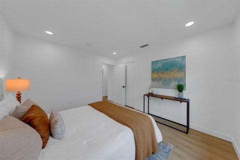 Casa en venta en Pinellas Park, Florida, 3 dormitorios, 122.26 m2 № 2386181 - foto 30