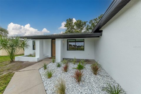 Casa en venta en Pinellas Park, Florida, 3 dormitorios, 122.26 m2 № 2386181 - foto 7