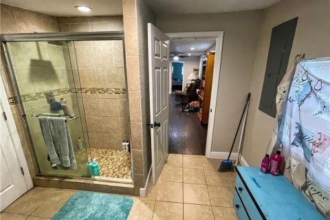 Casa en venta en Floral City, Florida, 6 dormitorios, 246.93 m2 № 2108242 - foto 27