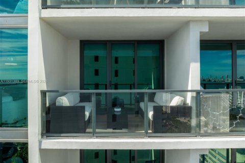 Copropriété à vendre à Miami, Floride: 2 chambres, 105.63 m2 № 2153695 - photo 24