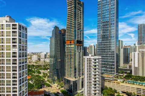 Copropriété à vendre à Miami, Floride: 2 chambres, 105.63 m2 № 2153695 - photo 25