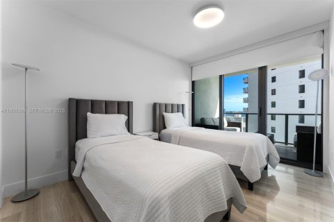 Copropriété à vendre à Miami, Floride: 2 chambres, 105.63 m2 № 2153695 - photo 16