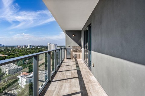 Copropriété à vendre à Miami, Floride: 2 chambres, 105.63 m2 № 2153695 - photo 9