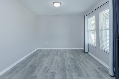House in Cape Coral, Florida 4 bedrooms, 298.22 sq.m. № 2208159 - photo 3
