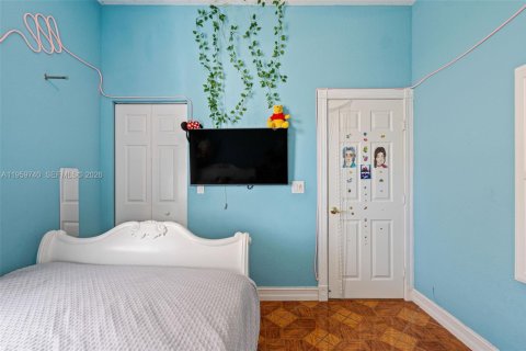 House in Homestead, Florida 4 bedrooms, 194.91 sq.m. № 2025094 - photo 29