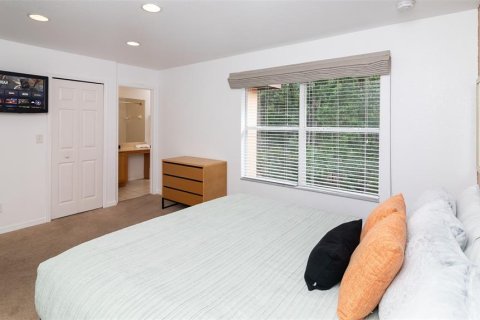 Townhouse in Kissimmee, Florida 4 bedrooms, 133.78 sq.m. № 2102962 - photo 21