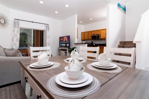 Townhouse in Kissimmee, Florida 4 bedrooms, 133.78 sq.m. № 2102962 - photo 9