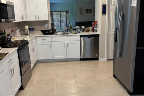 House in North Port, Florida 3 bedrooms, 162.39 sq.m. № 1799833 - photo 4