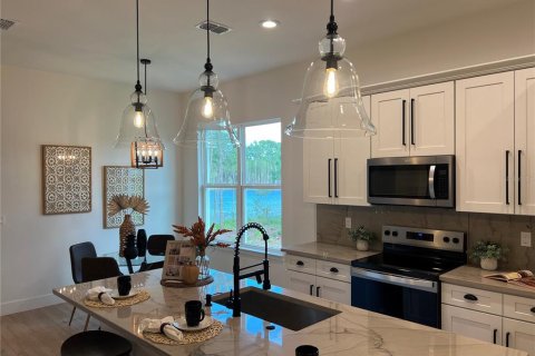 Casa en venta en Deltona, Florida, 4 dormitorios, 168.9 m2 № 1904919 - foto 16