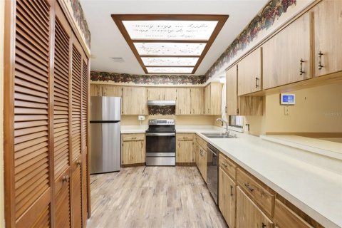 Villa ou maison à vendre à Orlando, Floride: 4 chambres, 208.84 m2 № 2208394 - photo 20