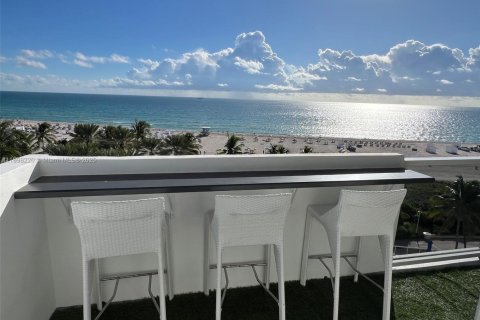 Condo in Miami Beach, Florida, 4 bedrooms № 1949886 - photo 7