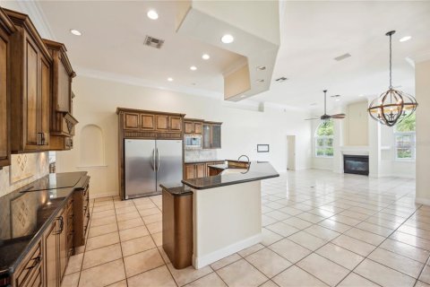 House in Lakeland, Florida 4 bedrooms, 315.59 sq.m. № 1681559 - photo 28