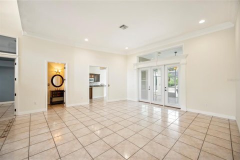 House in Lakeland, Florida 4 bedrooms, 315.59 sq.m. № 1681559 - photo 14