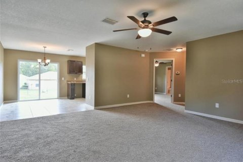Villa ou maison à vendre à Summerfield, Floride: 3 chambres, 123.75 m2 № 2120158 - photo 2