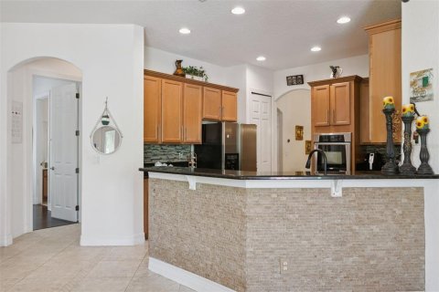 House in Winter Garden, Florida 5 bedrooms, 285.95 sq.m. № 2313423 - photo 12