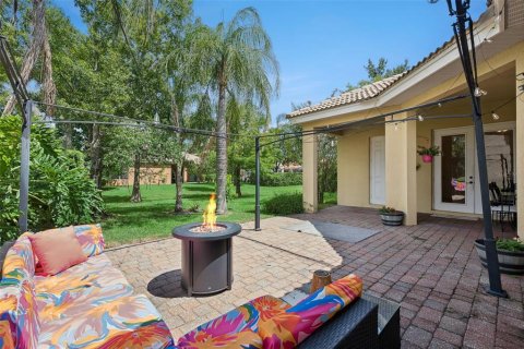 House in Winter Garden, Florida 5 bedrooms, 285.95 sq.m. № 2313423 - photo 28