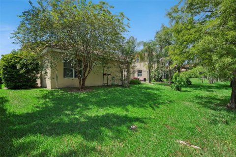 House in Winter Garden, Florida 5 bedrooms, 285.95 sq.m. № 2313423 - photo 29