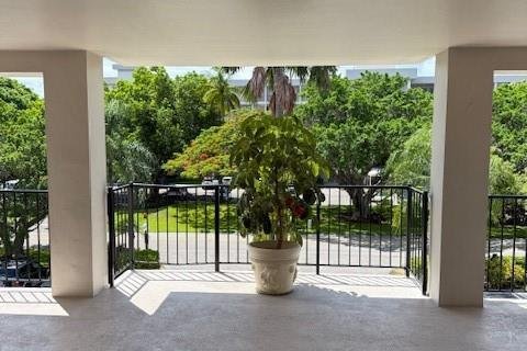 Apartment in Pompano Beach, Florida 2 bedrooms, 106.84 sq.m. № 2191462 - photo 7