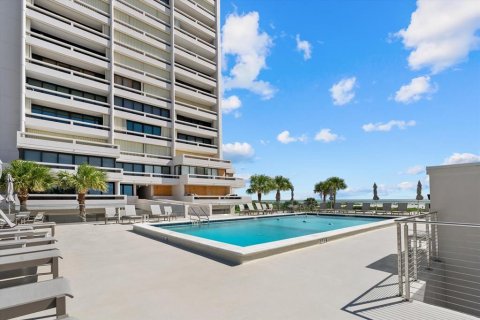 Copropriété à vendre à Sarasota, Floride: 1 chambre, 86.21 m2 № 2113428 - photo 14