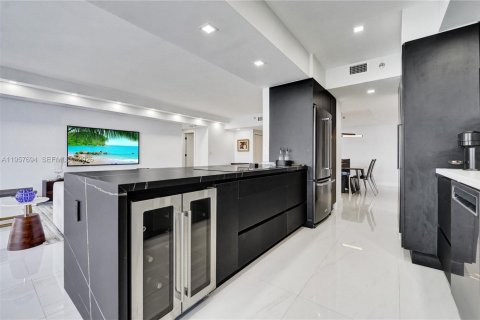 Copropriété à louer à Aventura, Floride: 2 chambres, 136.57 m2 № 2023533 - photo 29