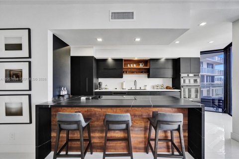 Copropriété à louer à Aventura, Floride: 2 chambres, 136.57 m2 № 2023533 - photo 26