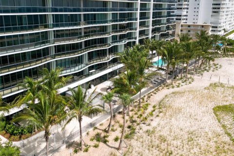 Condo in Pompano Beach, Florida, 3 bedrooms  № 2191459 - photo 29