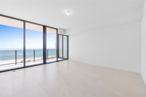 Condo in Pompano Beach, Florida, 3 bedrooms  № 2191459 - photo 6