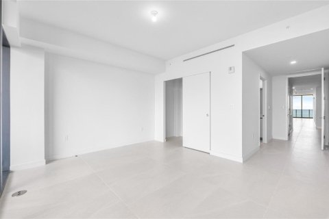 Condo in Pompano Beach, Florida, 3 bedrooms  № 2191459 - photo 20