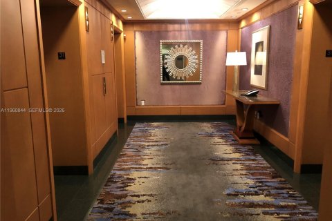 Condo in Miami, Florida  № 2052820 - photo 19